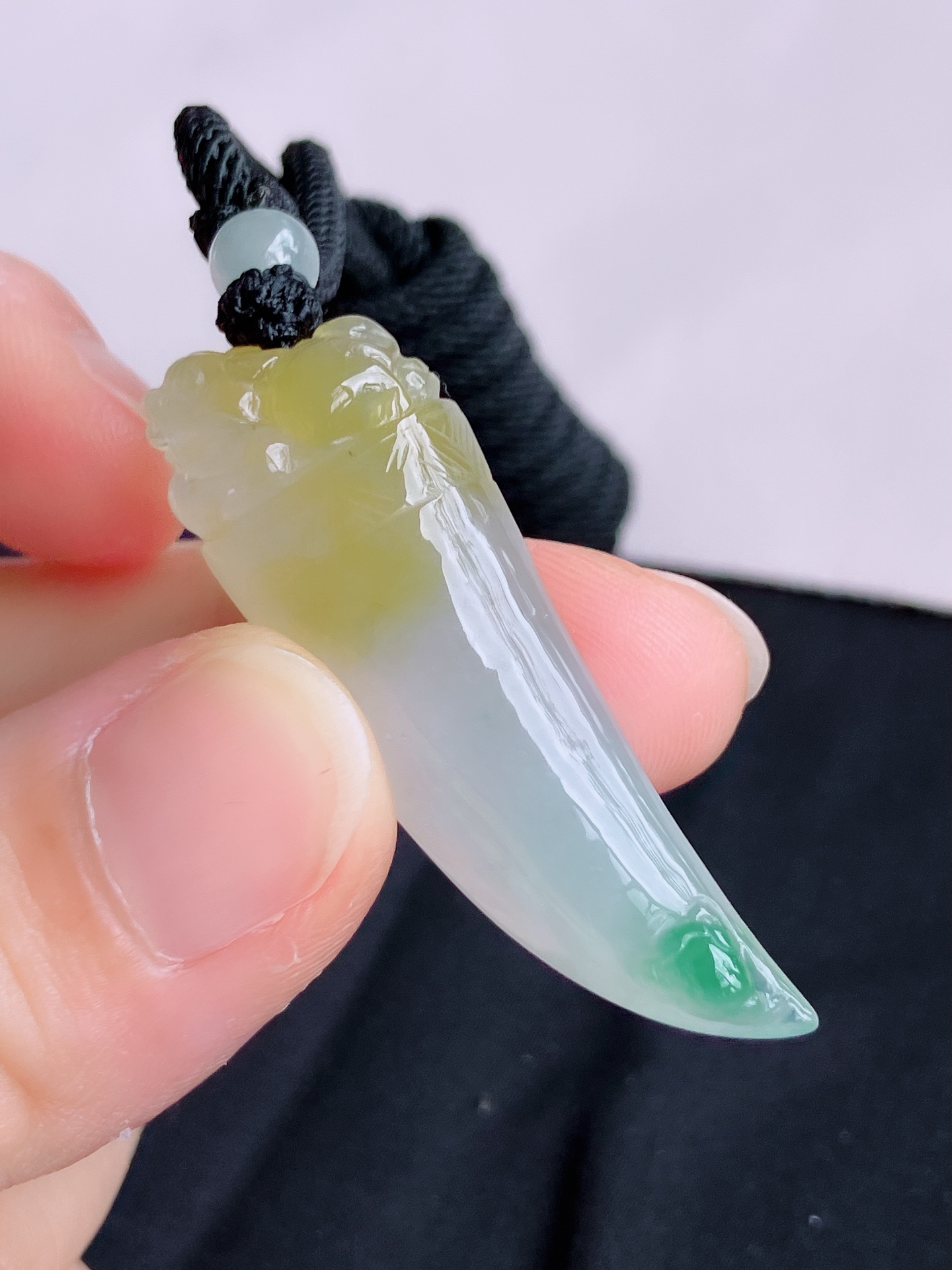 ️三彩龙牙，晶莹剔透，特色，尺寸48/21.8/12.3，自然光实拍