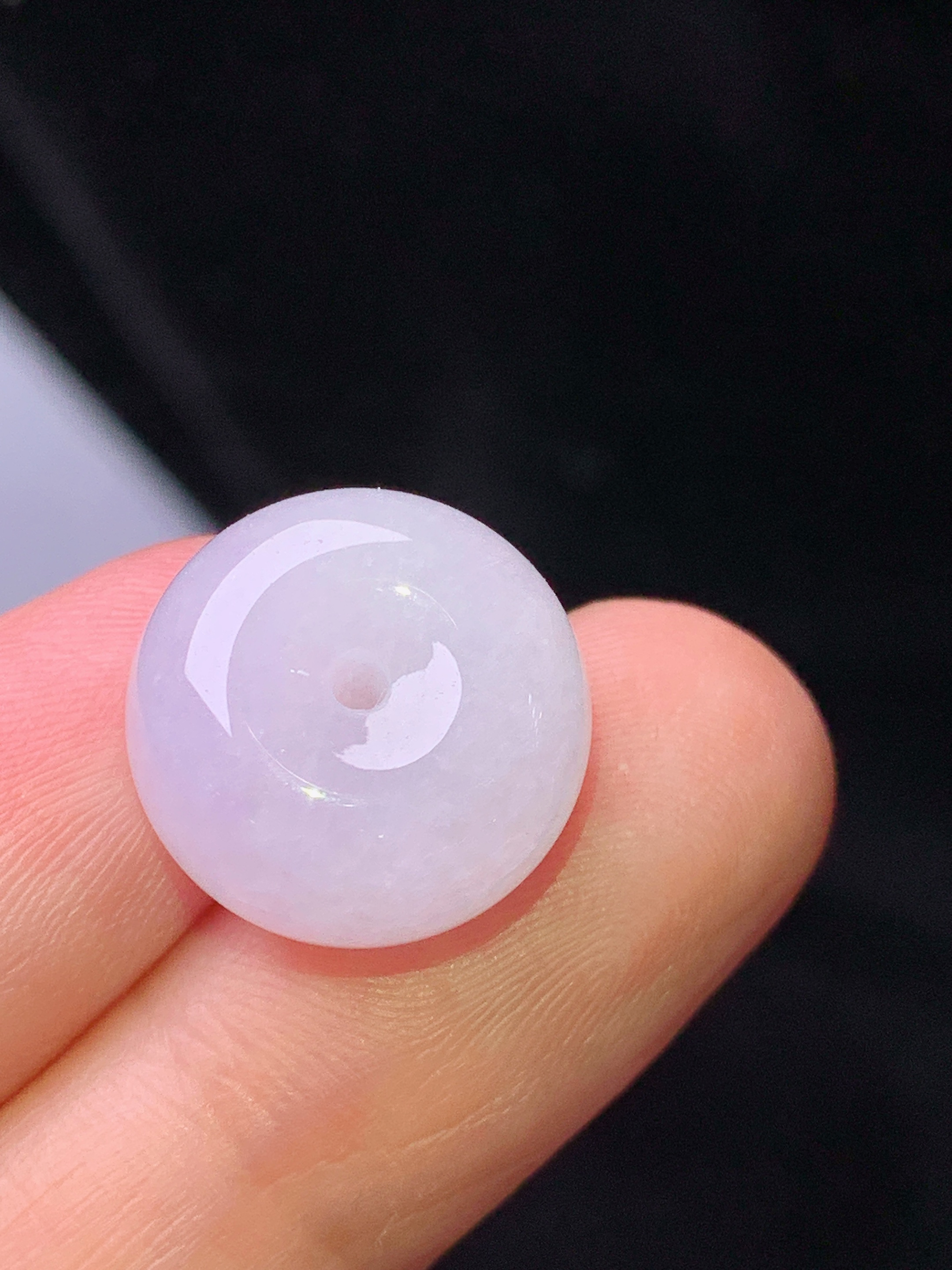 浅紫罗兰平安扣吊坠 玉质细腻 色泽艳丽清新 水润亮眼 整体尺寸14.6*8z1