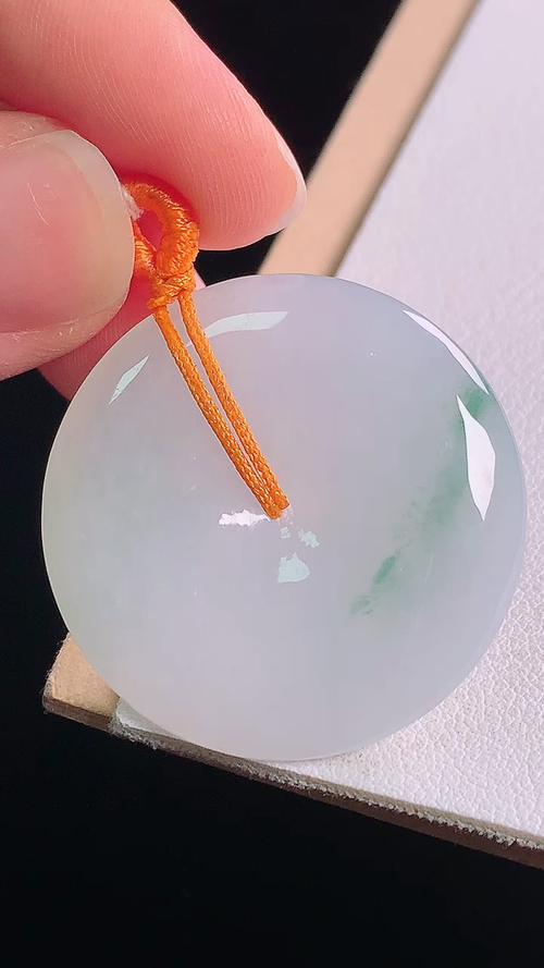 ️冰飘花平安扣，无裂，尺寸31.3/5.2mm，编号25