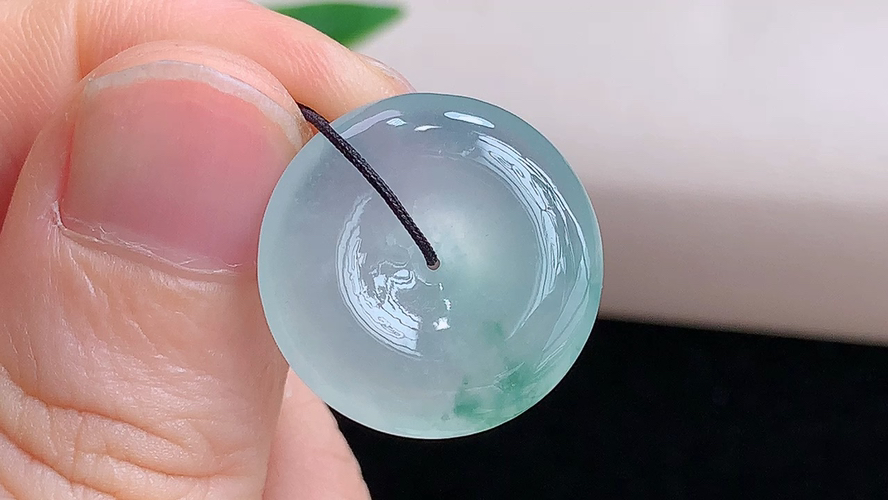️ 平安扣，尺寸20.2-5.7mm，包A附证书