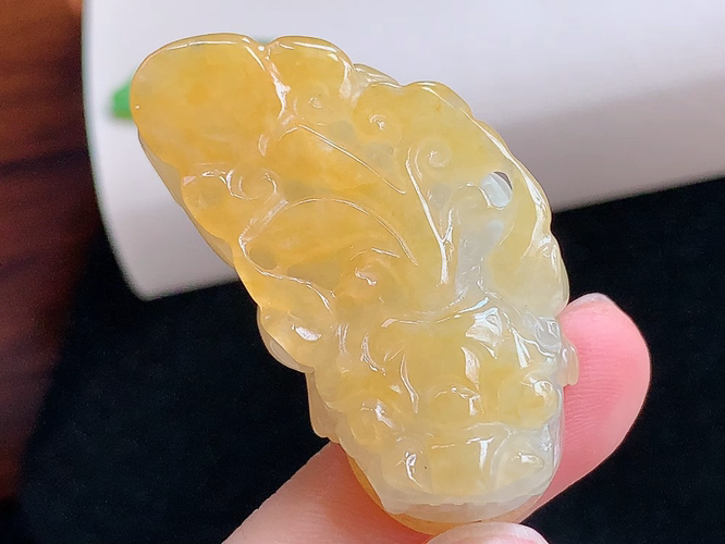 ️ 招财貔貅，无裂，尺寸44.7/22.8/13.0mm，包A附证书