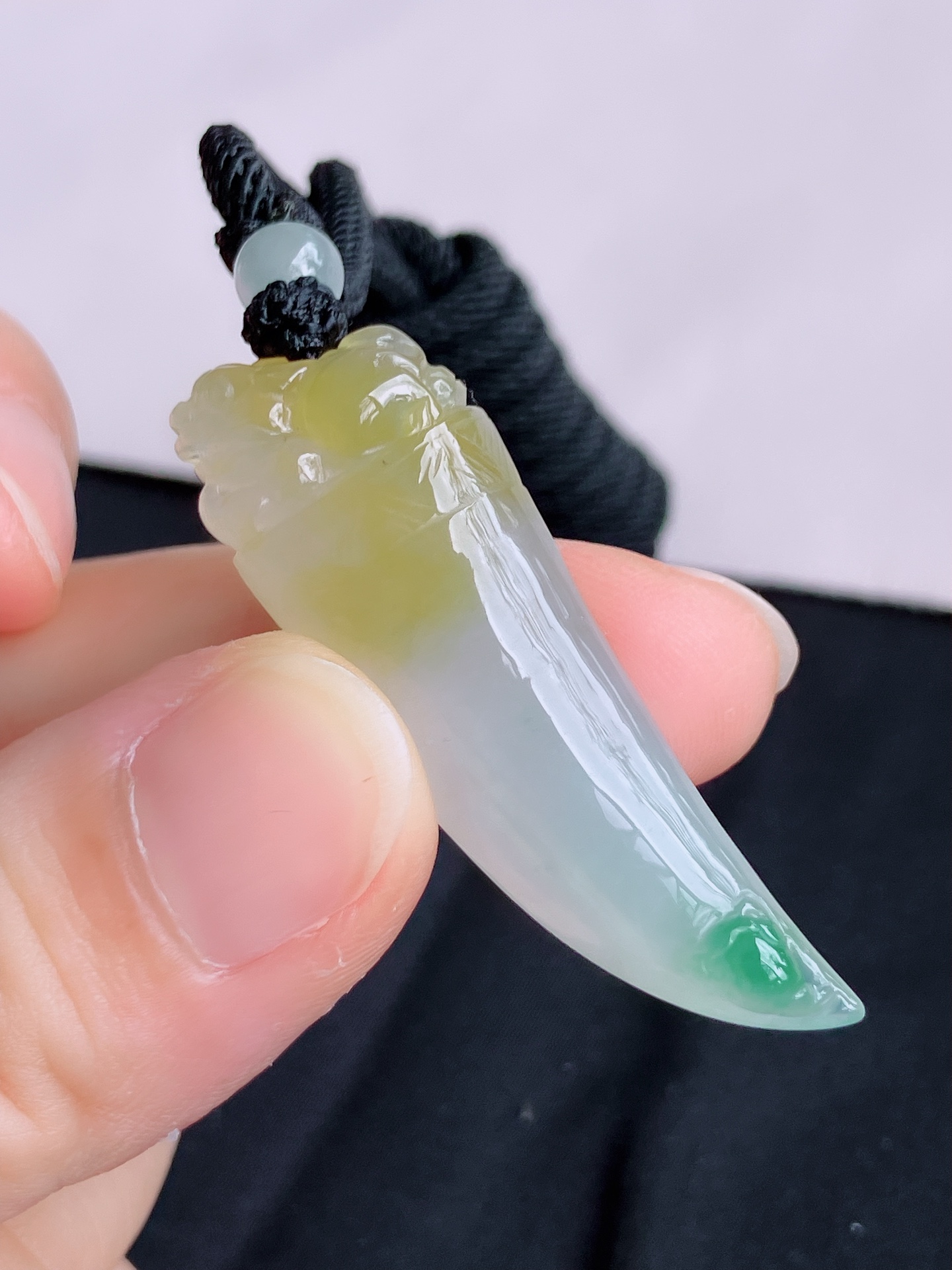 ️三彩龙牙，晶莹剔透，特色，尺寸48/21.8/12.3，自然光实拍