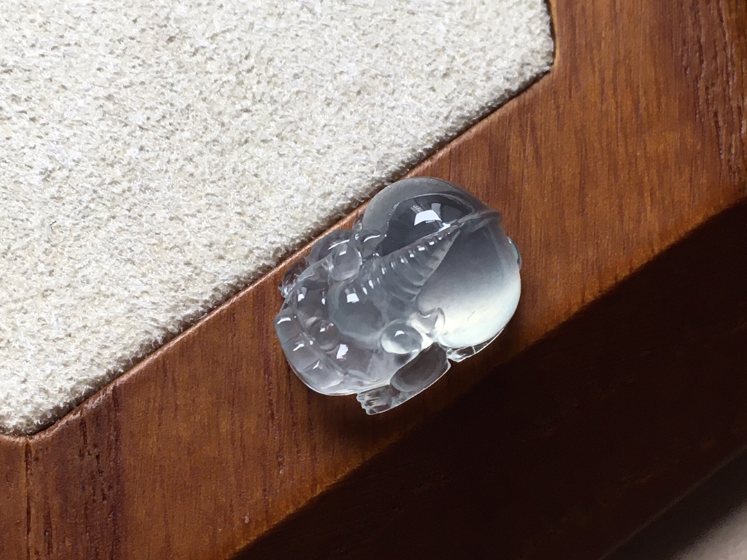 ️ 玻璃种貔貅 种老，厚实立体，无裂尺寸14*10*7