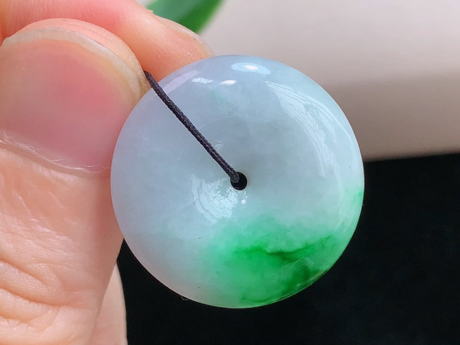 ️ 平安扣，尺寸23.0/6.0mm，包A附证书