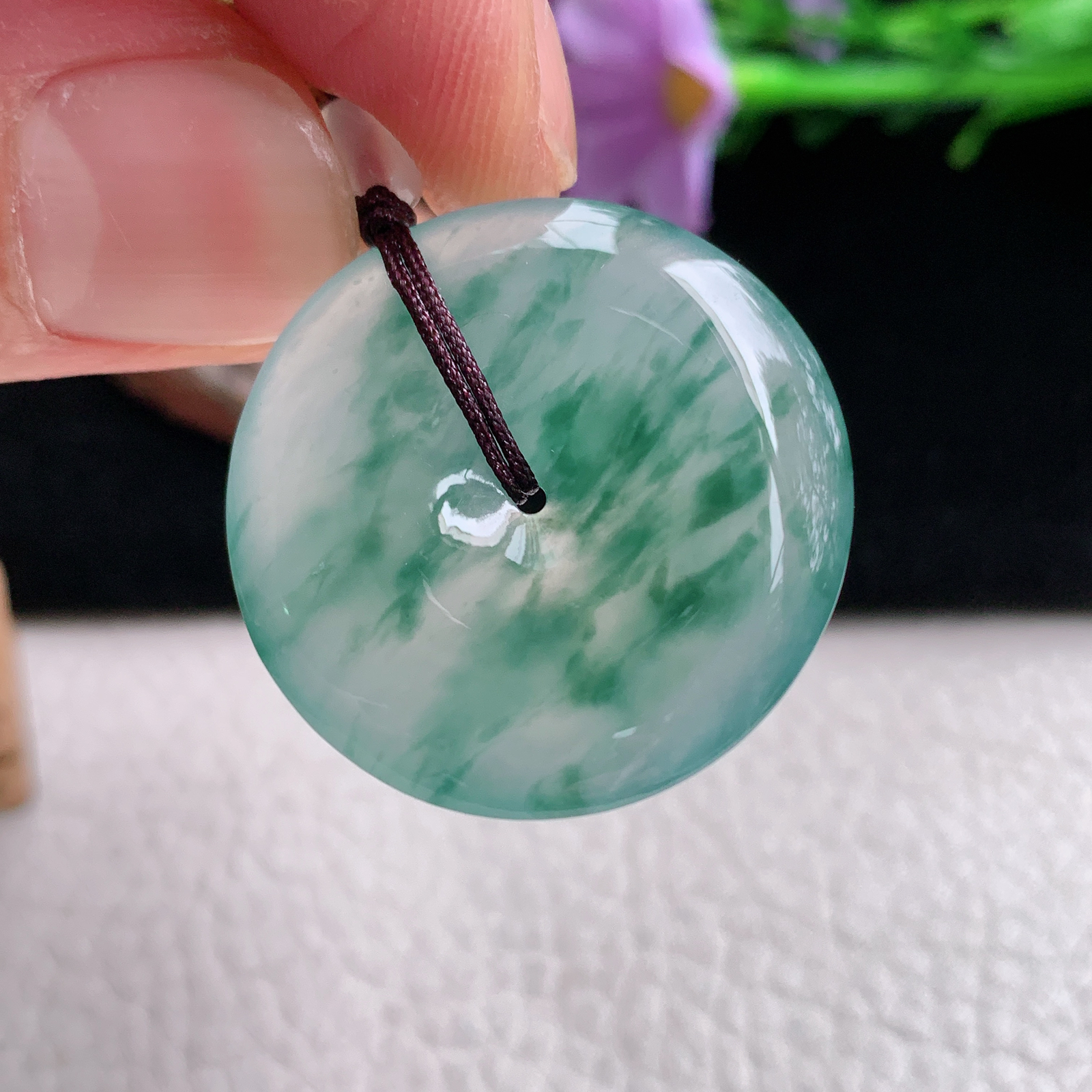 zz3实拍31*5.3天然缅甸翡翠冰飘花平安吊坠 简约高雅玉扣子玉坠