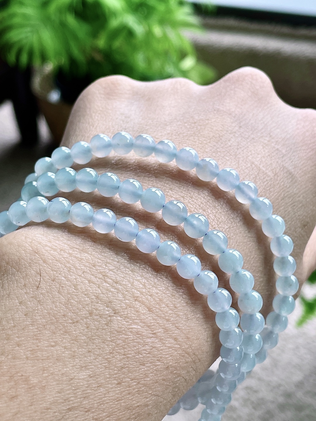 冰晴水珠链圆珠珠子珠链，缅甸，性比高，尺寸5.1-5.7mm，32cm，38.4克