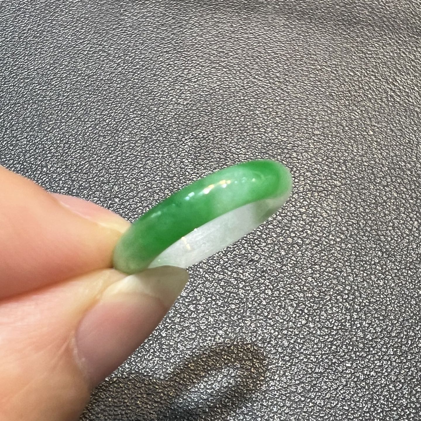 糯冰种阳绿翡翠戒圈指环天然缅甸A货戒指尾戒，3.9-3.3