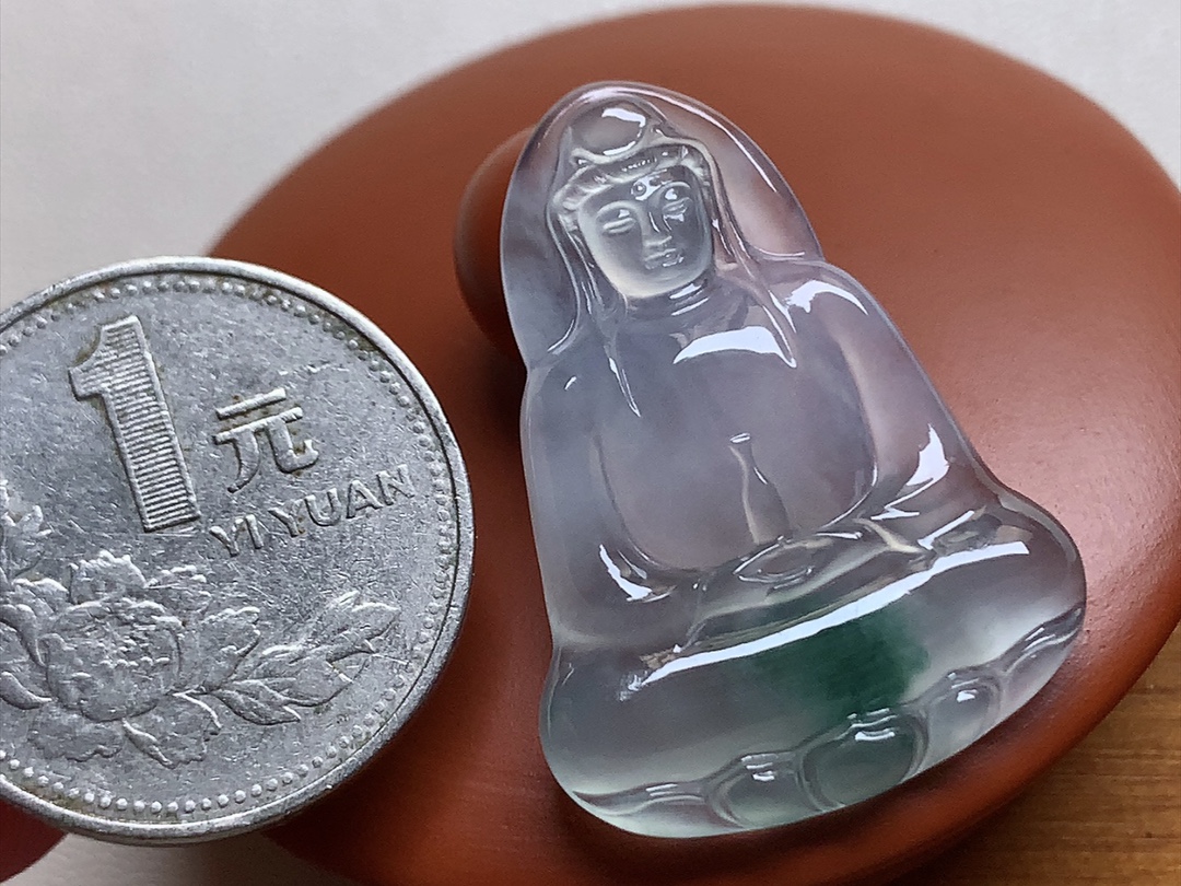 ️ 冰种飘花观音，飘花色泽漂亮，种水，无裂，尺寸32.3*23.8*4.2