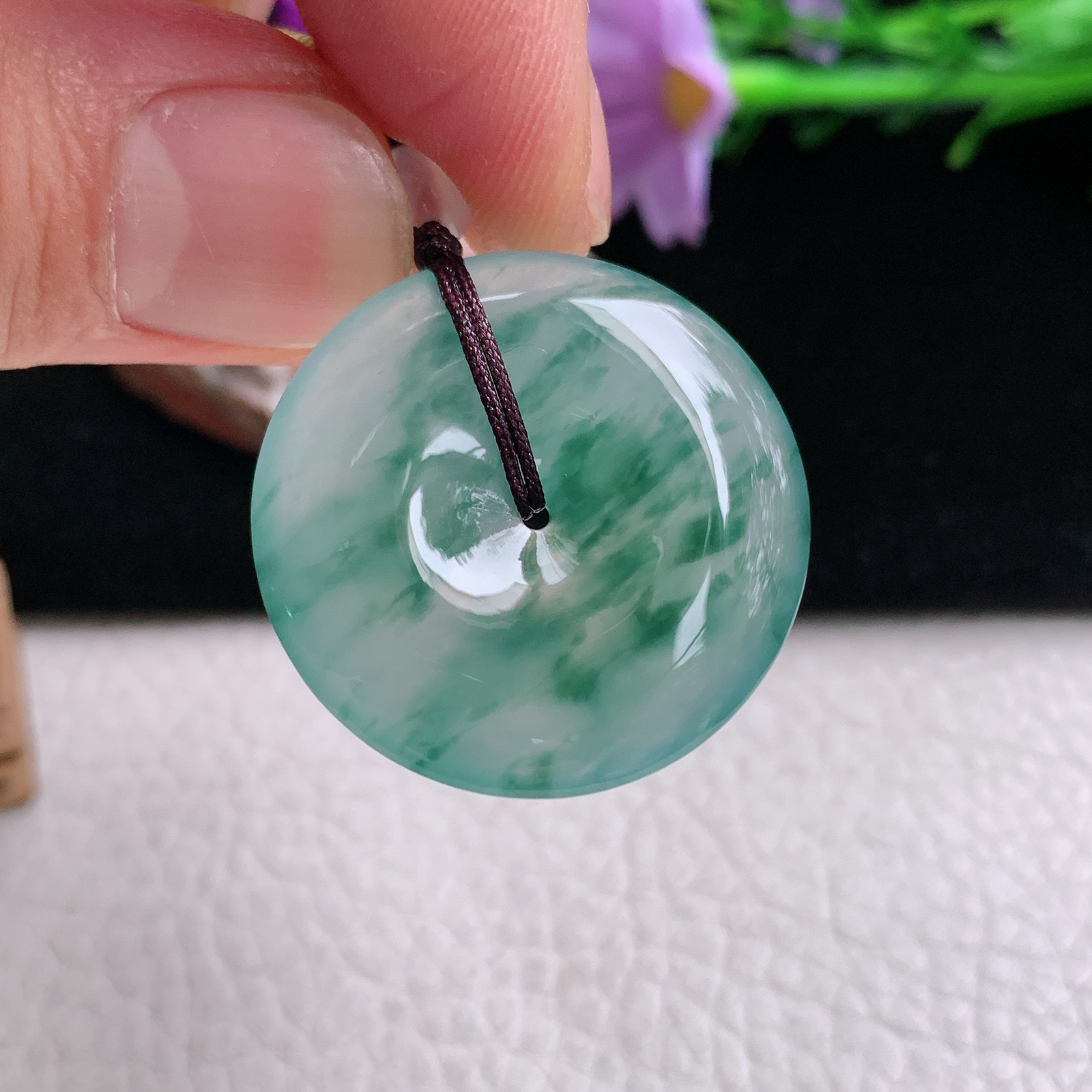 zz3实拍31*5.3天然缅甸翡翠冰飘花平安吊坠 简约高雅玉扣子玉坠