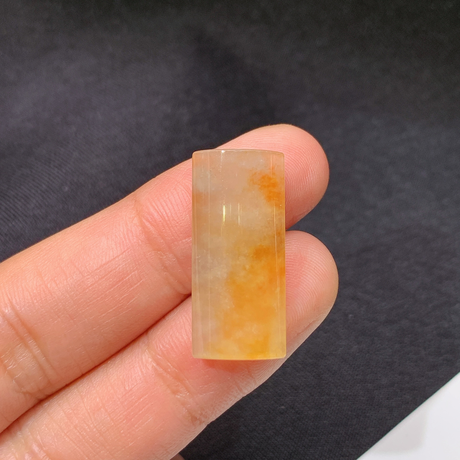 冰黄翡无事牌，镶嵌佳品，冰润细腻，种水足，Yyf 尺寸23*10.3*4.6