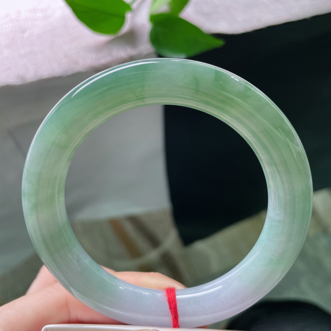 58.7/11.3深绿圆条，水润细腻，青山绿水，意境感满满，贵气，无裂，ss51549a