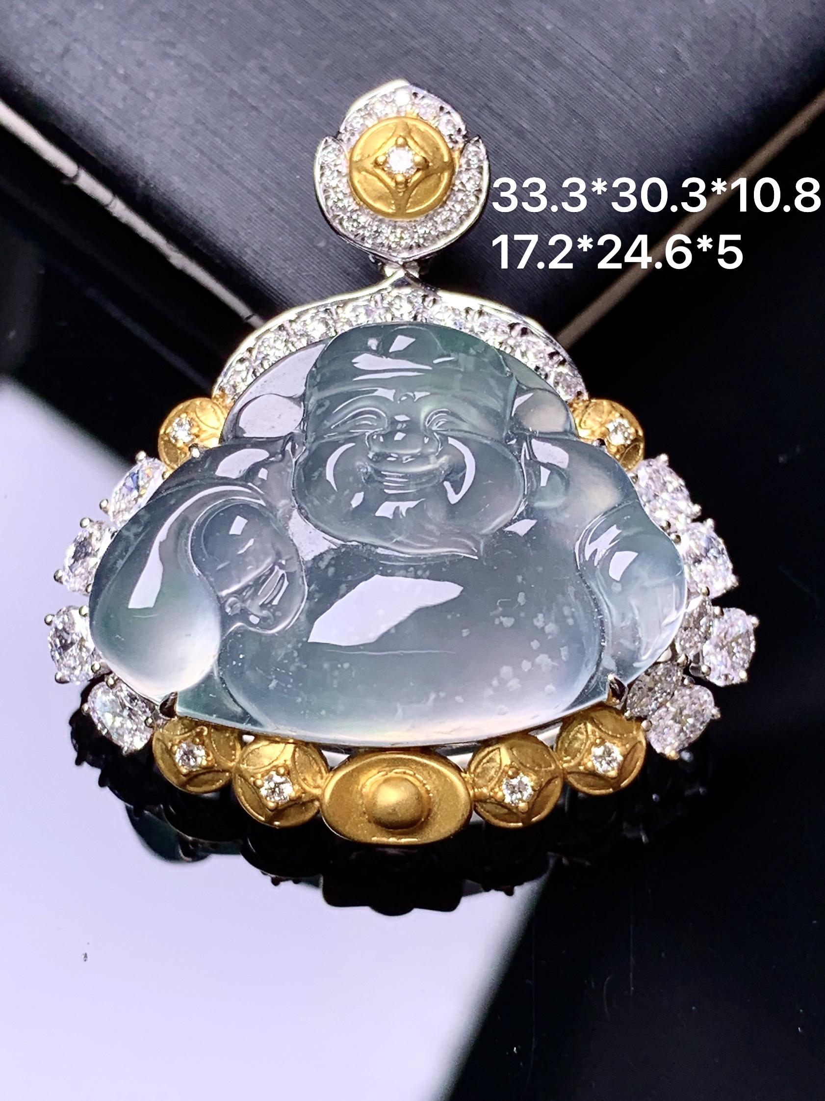 18k金培育钻镶嵌冰种财神吊坠 玉质细腻 色泽艳丽清新 水润亮眼 整体尺寸33.3*30.3*10.8 m5