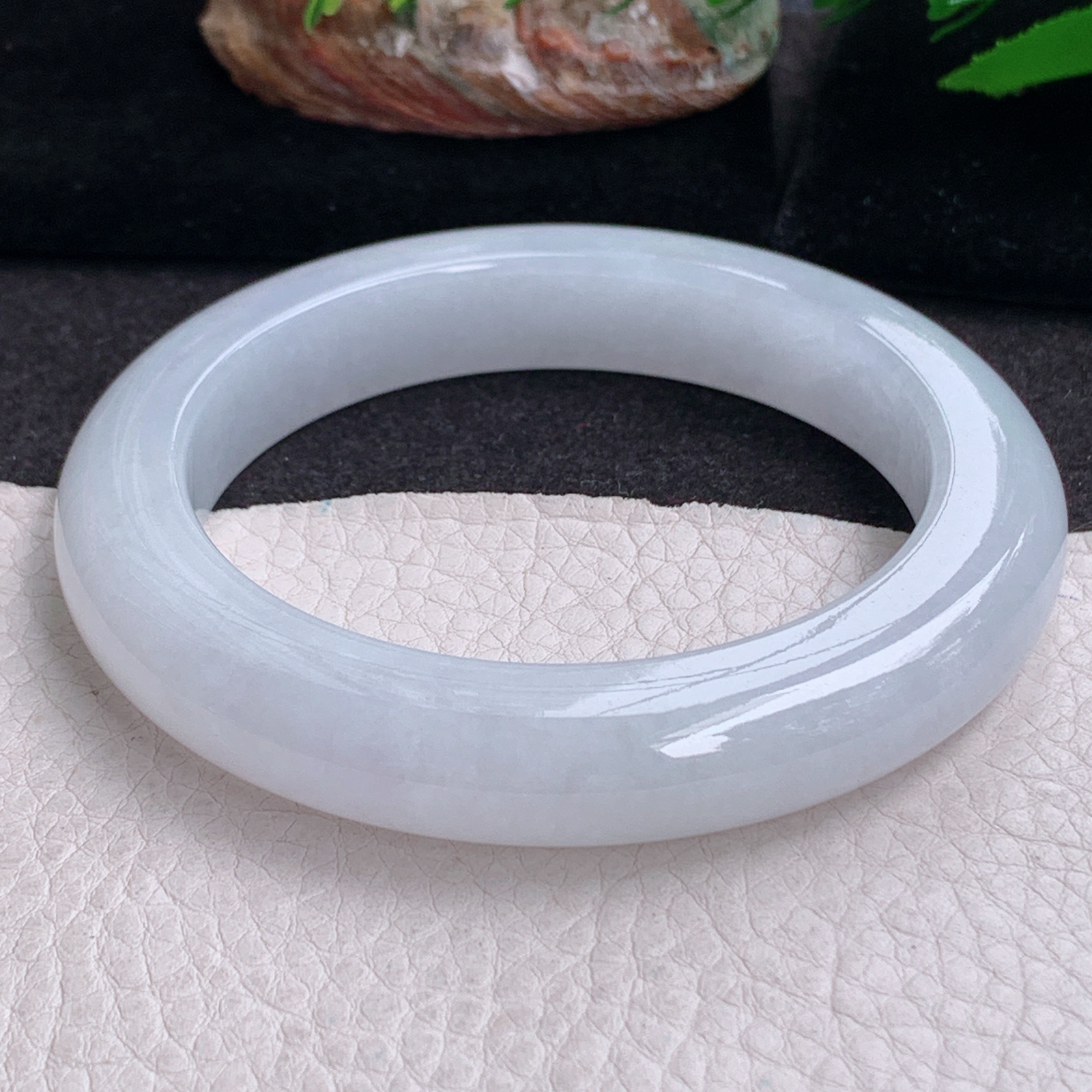 z大圈口60*12*11平安镯 天然缅甸翡翠手镯纯美白净大气厚装正圈玉镯子