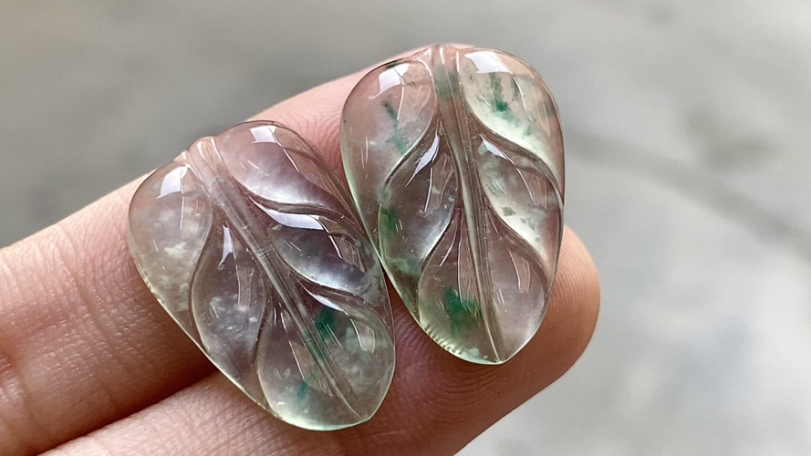 ️ 玻璃种飘彩叶子一对，完整，22*14.5*3，编号