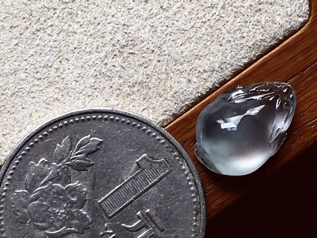 ️ 玻璃种金蟾 冰透感十足，起光感，尺寸14*9.5*5