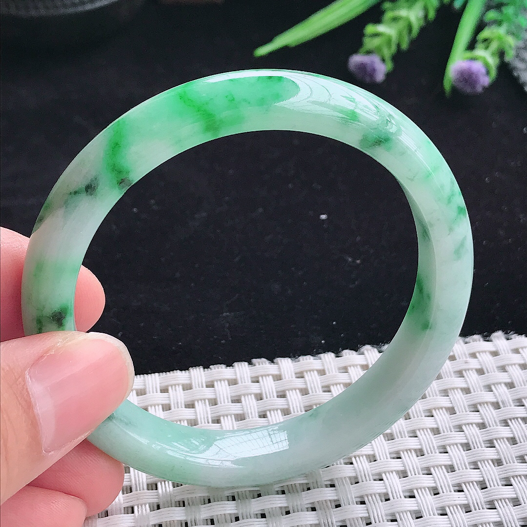 自然光55/10.6/7.6老坑精美温润飘阳绿宽边手镯平安镯翡翠玉镯美人镯