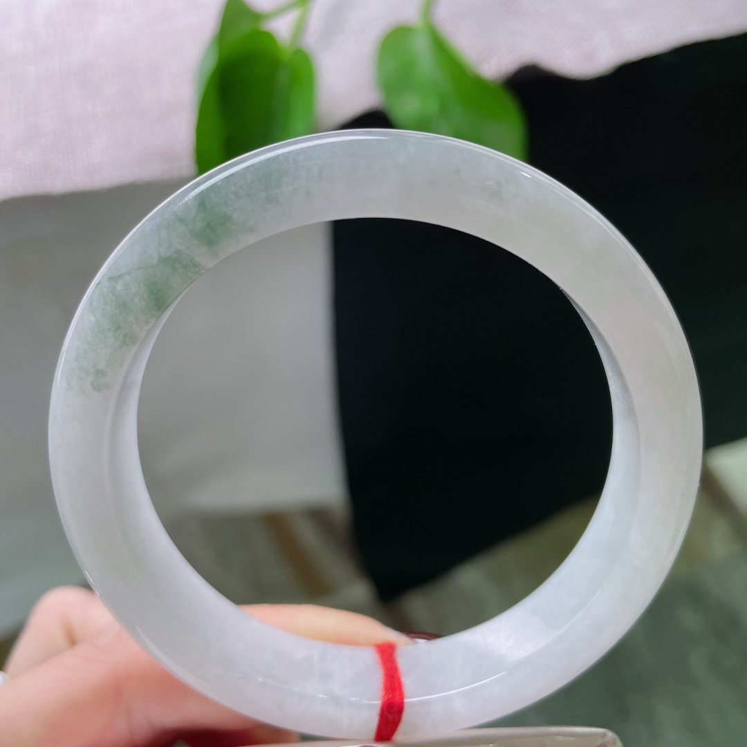 59/12.4/8.4，白底正圈，一抹飘色增添几分韵味，简约不简单，优雅，晶体纹，ss56241a