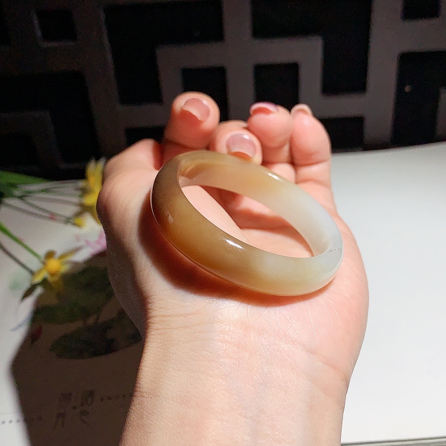 和田玉48圈且末糖贵妃手镯！内径52/43.9玉质细腻油润 底色纯净 脂粉好，品质好！