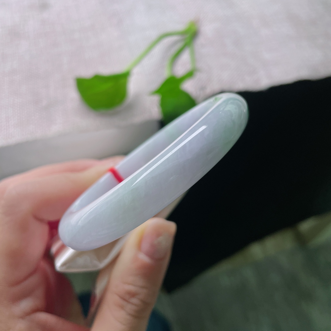 54.8/11.1/7.5，紫底正圈，飘花点缀，肉质细腻干净，春意阑珊，有纹，52085a