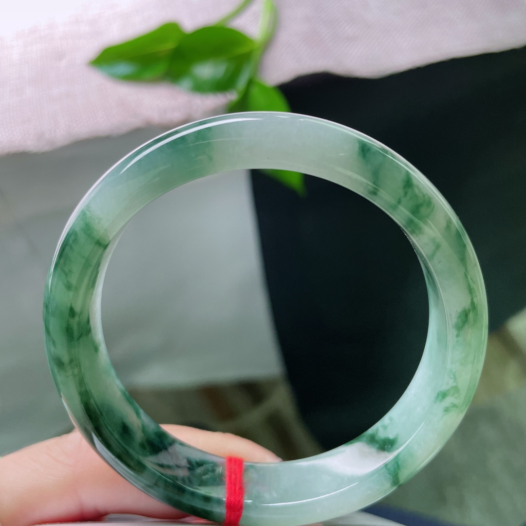 57/12.6/7.7飘花正圈，水润细，繁华落尽，婉间艳丽，典雅贵气，一点皮纹，ss52773a