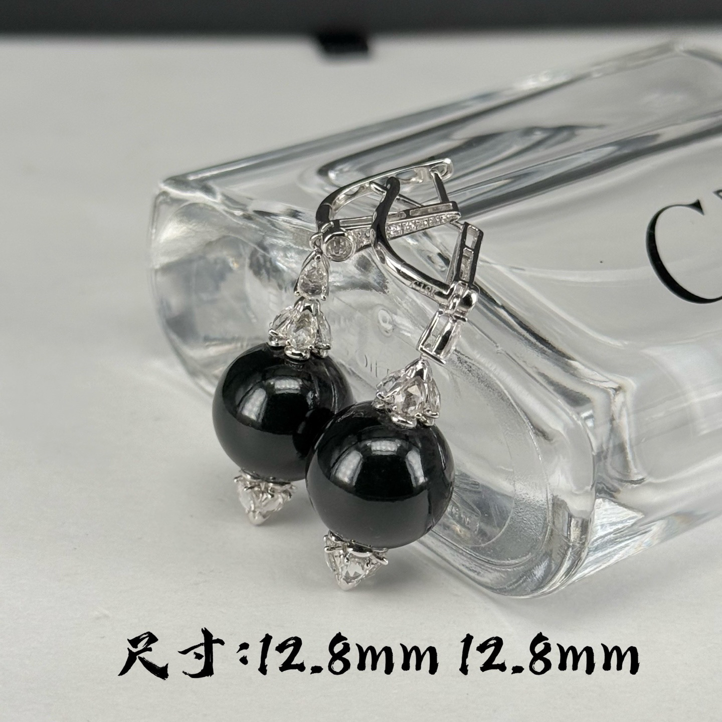 精品18k墨翠珠子耳坠 种好色正 黑度极好 打灯通透 油性十足 尺寸12.8