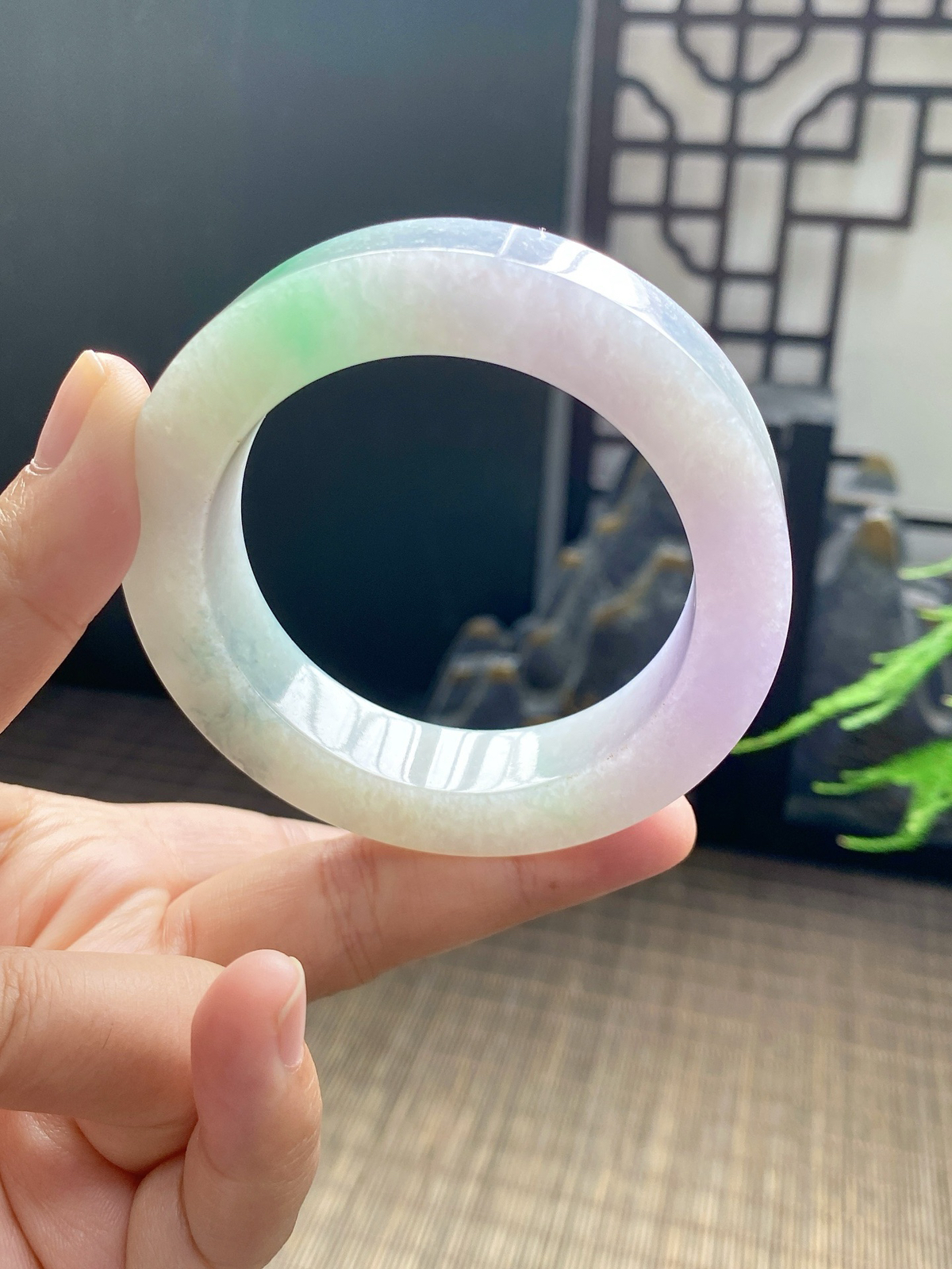 【春彩飘花手镯胚】【尺寸】54-73-12，含镯心
