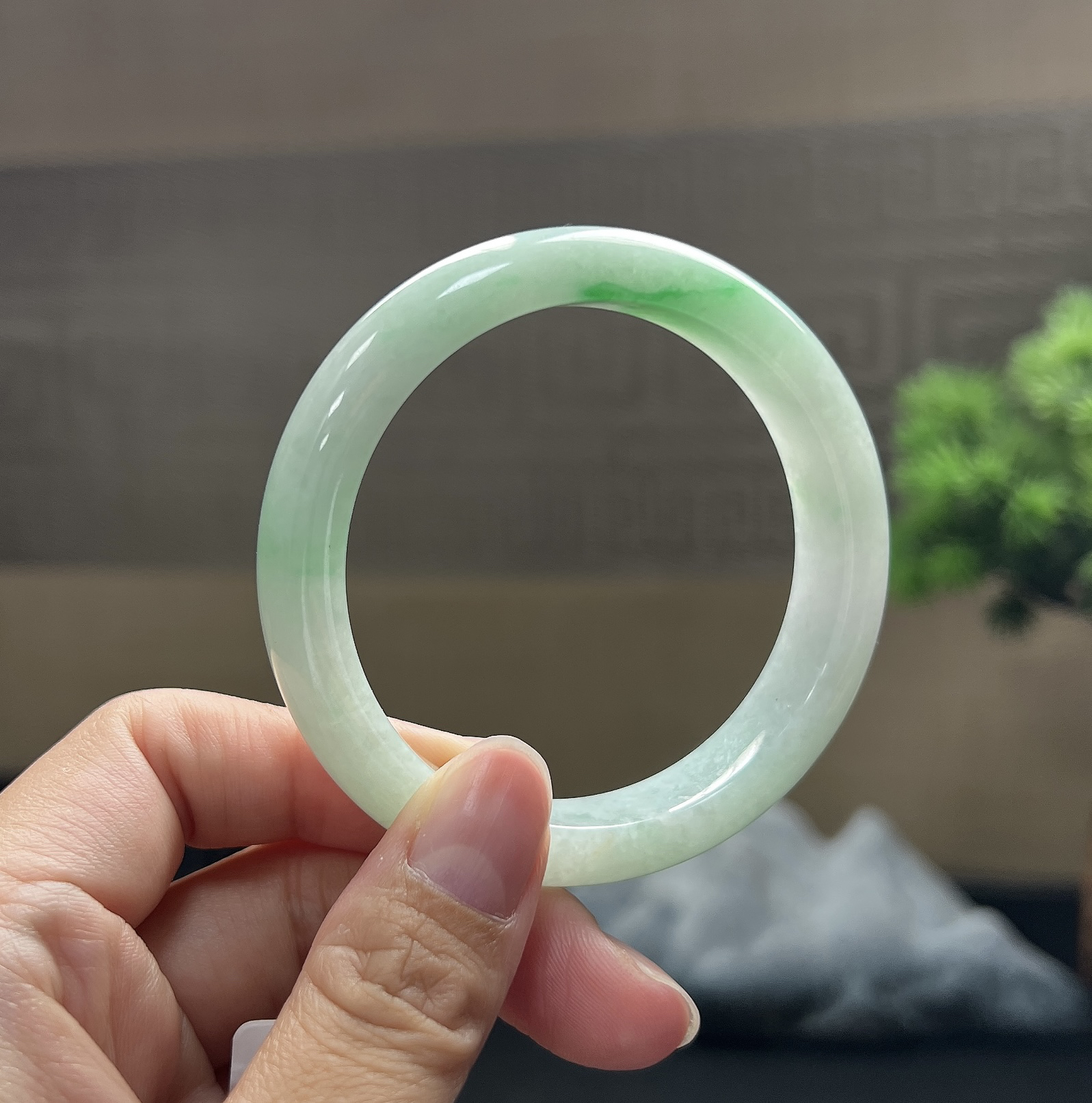 52.5圈口正圈飘花手镯（微瑕，不影响佩戴）