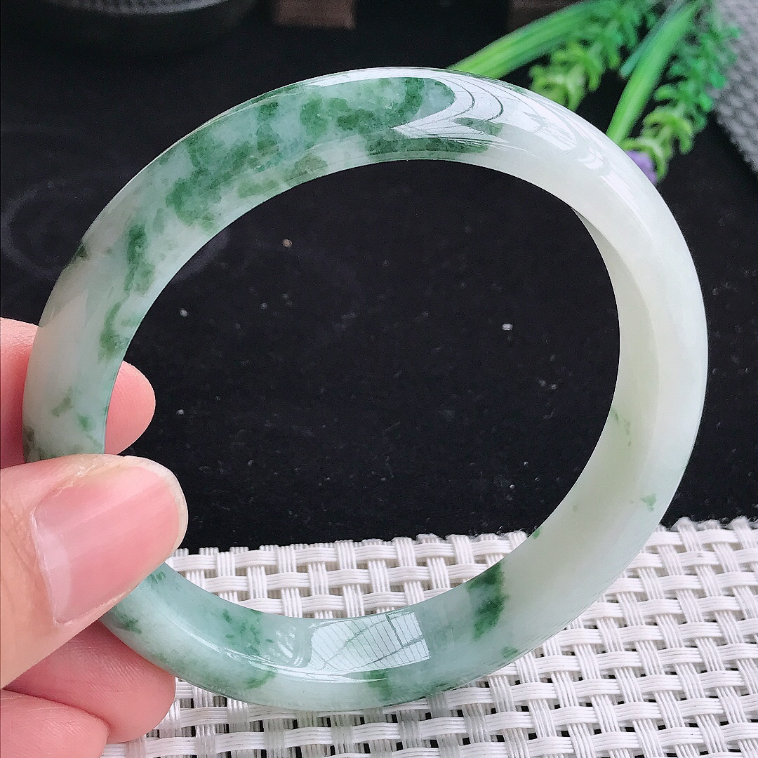 自然光63/13/8.3大圈口老坑精美冰润飘花宽边手镯平安镯翡翠玉镯美人镯