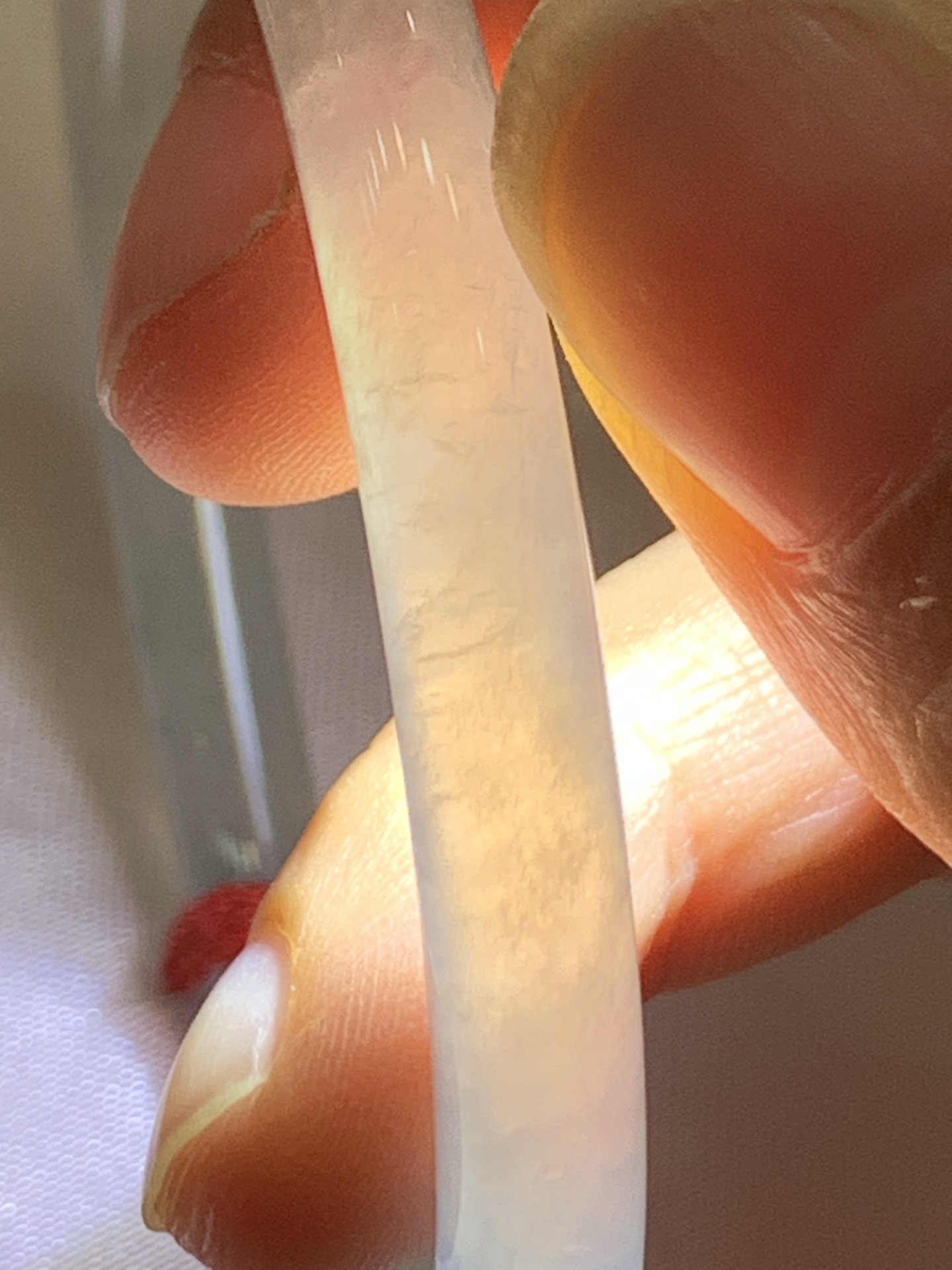 贵妃，52.7-42.7-5.9-6.3，0506-N633，打灯冰晶纹，底妆冰透起光，蓝花灵动飘逸，勾勒出一幅唯美诗意的山水意境画，古典优雅又秀气