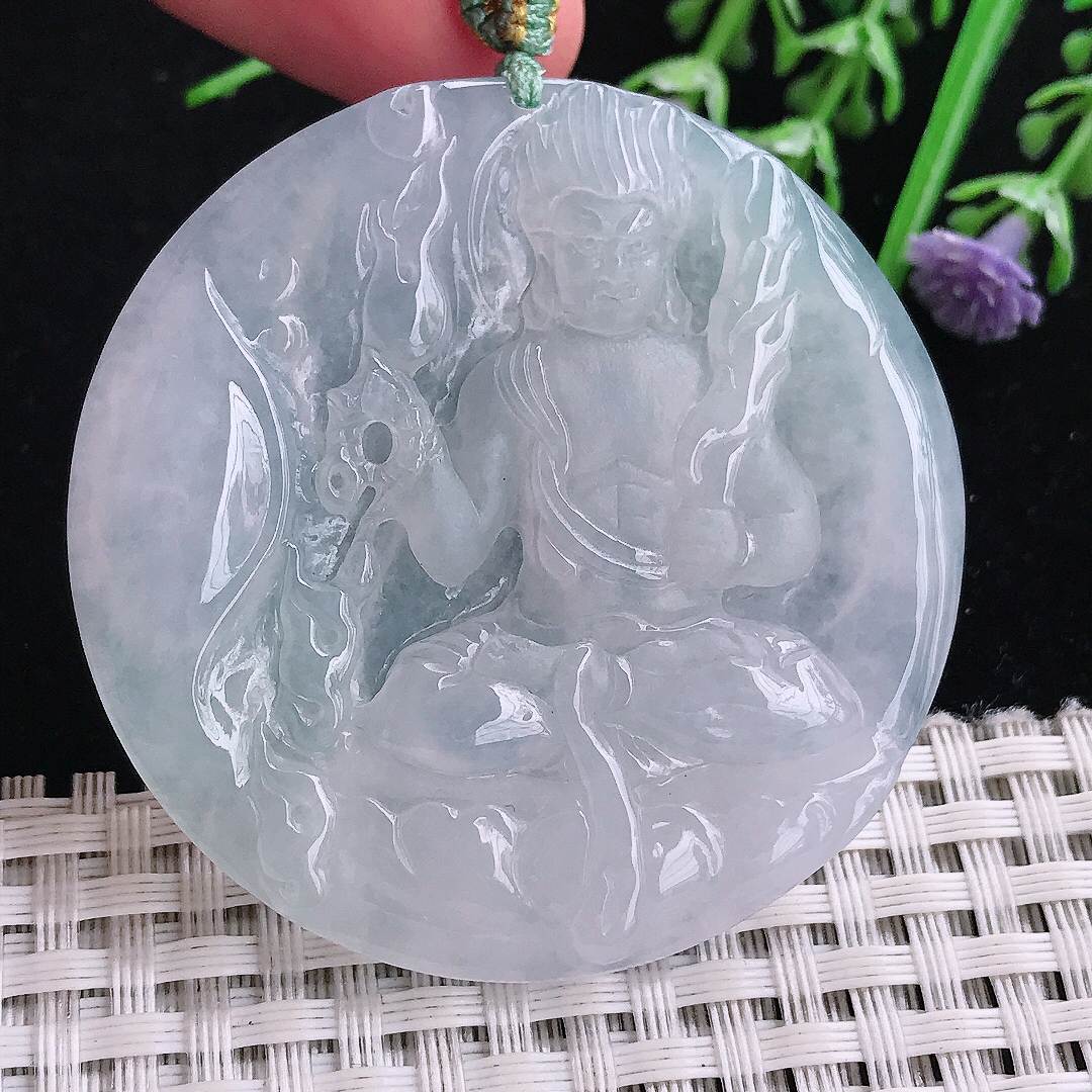 实拍A货翡翠51/5.2老坑冰透起胶白冰不动明王菩萨吊坠翡翠玉挂件