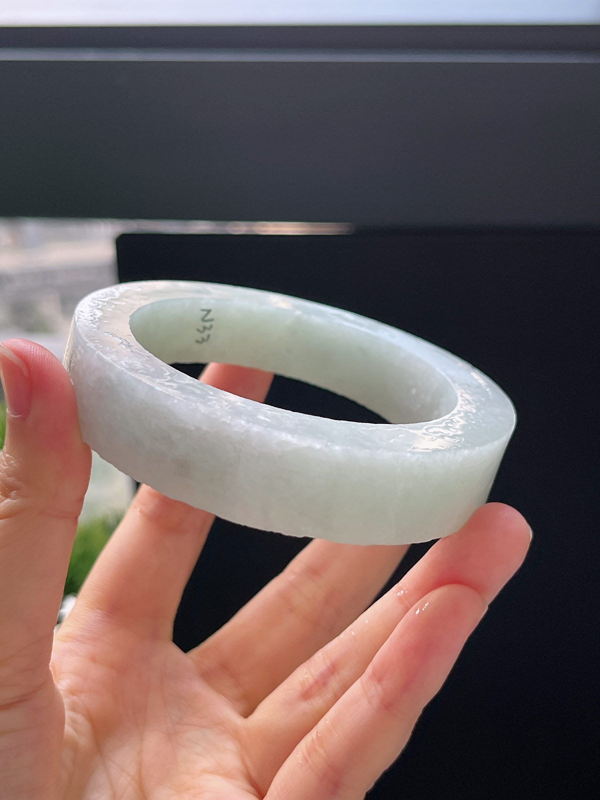 翡翠板料，⭕️正圈最大做59.5，圆条最大做55.5