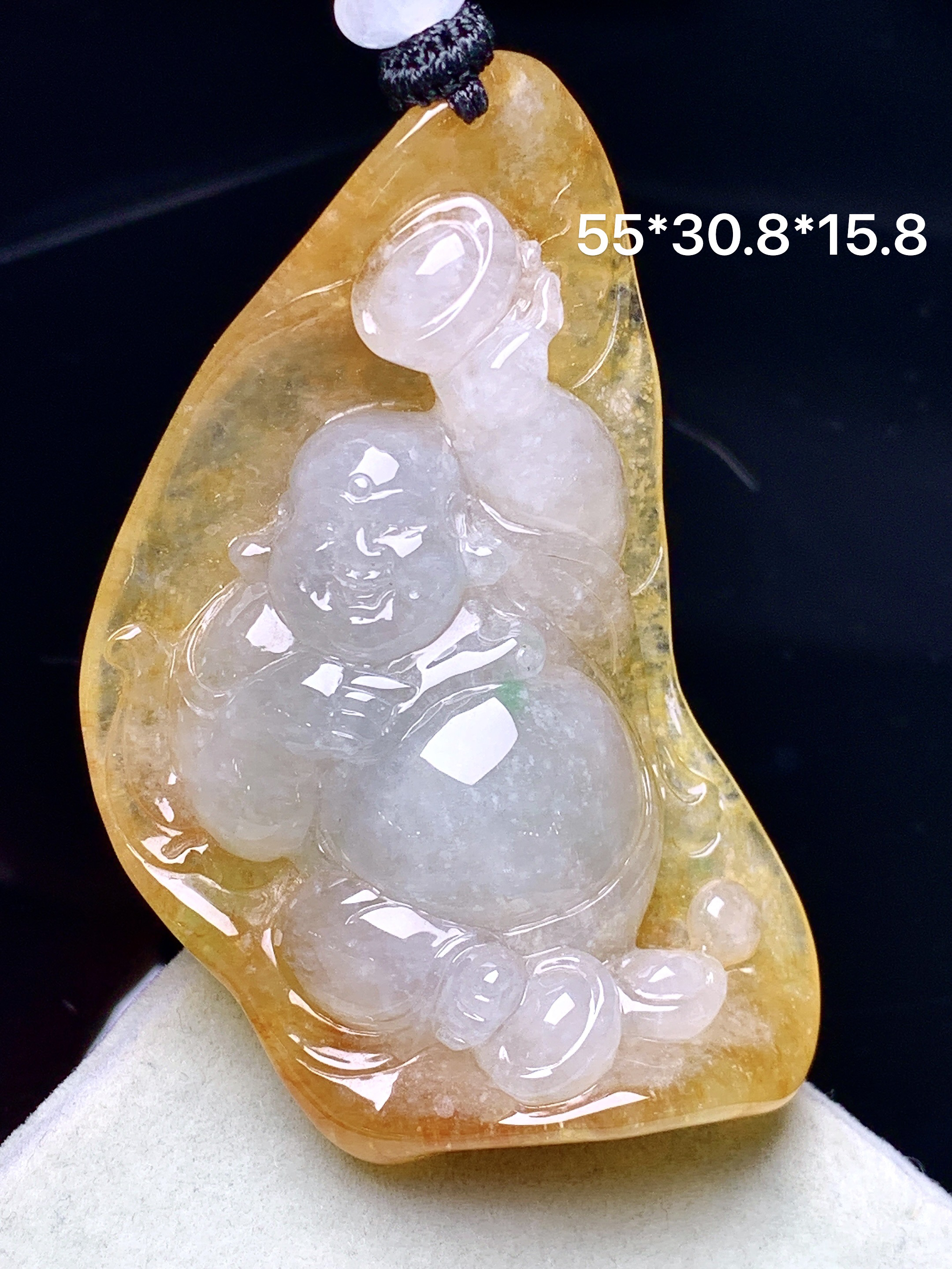黄翡佛公吊坠 玉质细腻 色泽艳丽清新 水润亮眼 整体尺寸55*30.8*16.8 L1