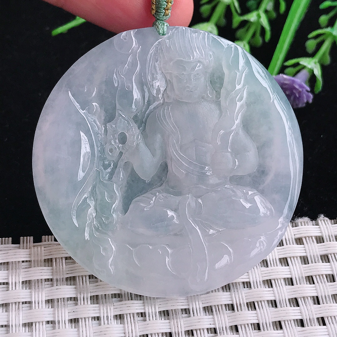 实拍A货翡翠51/5.2老坑冰透起胶白冰不动明王菩萨吊坠翡翠玉挂件