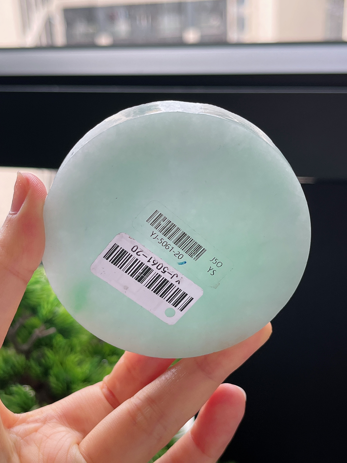 翡翠镯饼，正圈最大做56.5，圆条最大做52.5