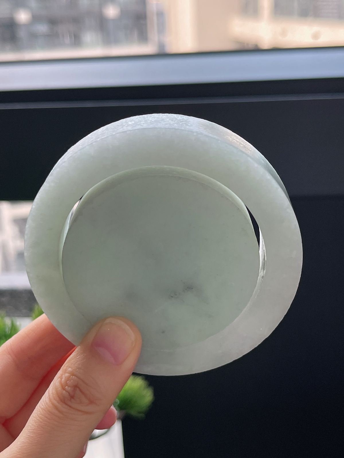 翡翠板料，⭕️正圈最大做59.5，圆条最大做55.5