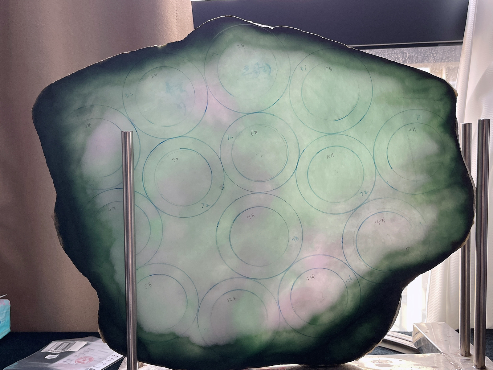 翡翠板料，⭕️正圈最大做55，圆条最大做51