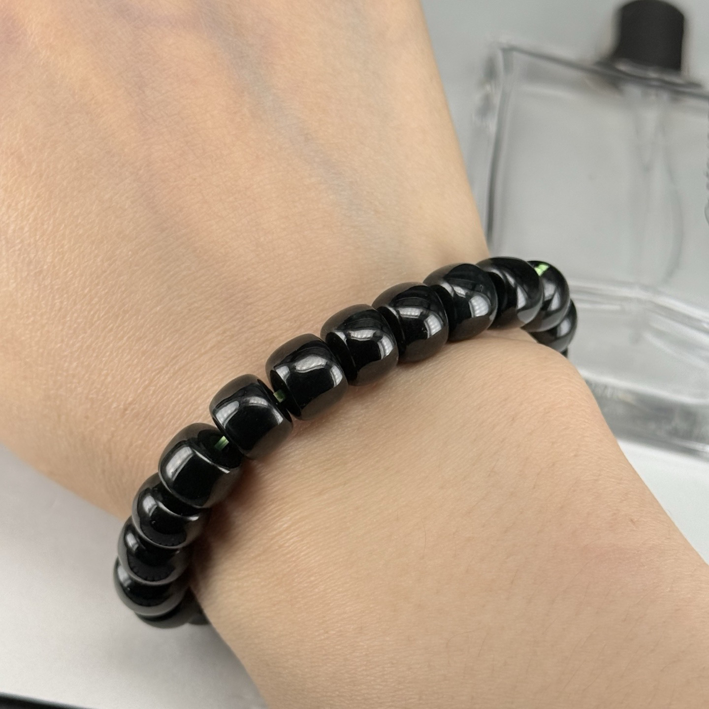 精品墨翠桶珠手串 种好色正 黑度好 打灯通透 油性十足 尺寸9.6