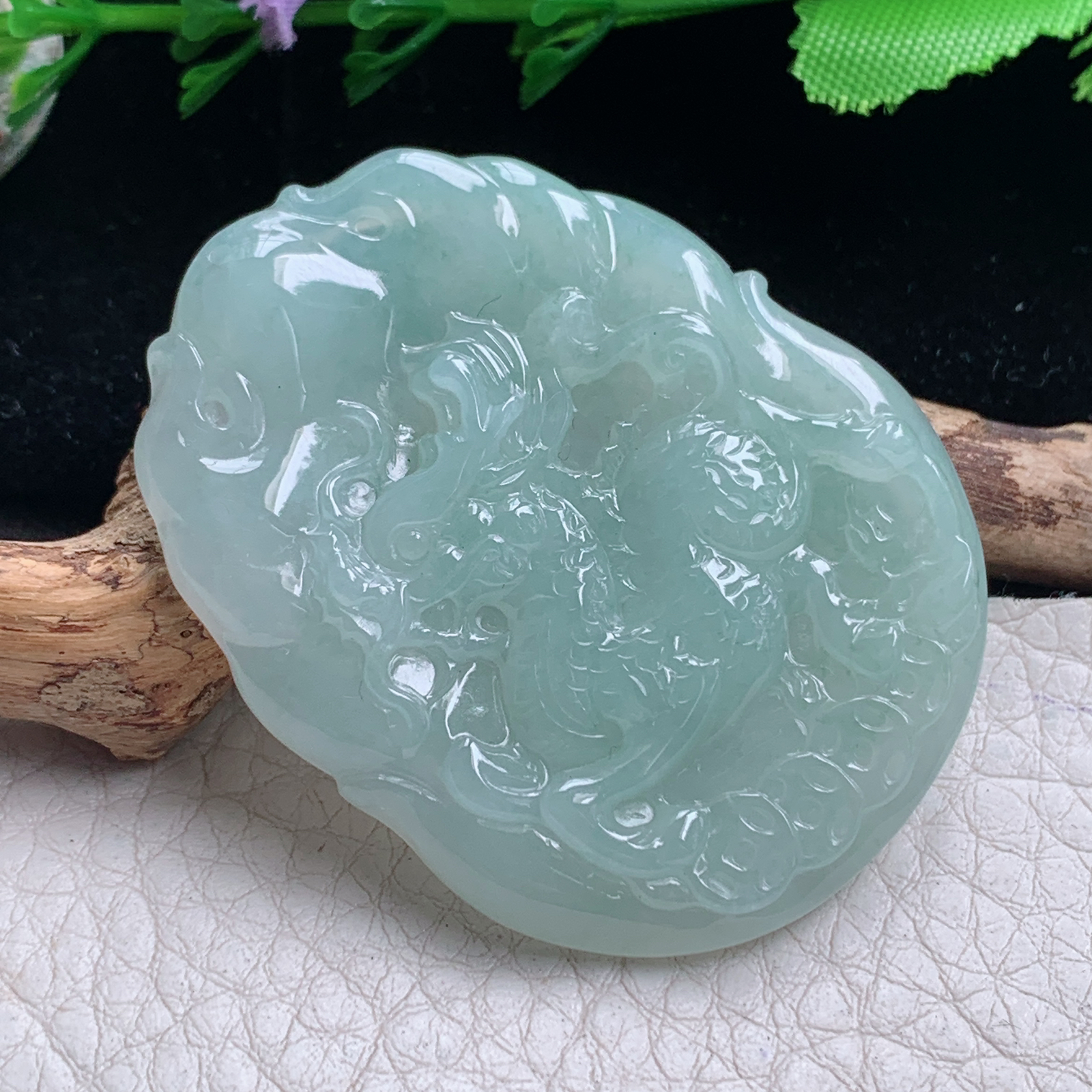 kh实拍50*38.5*6缅甸翡翠冰透晴水麒麟送瑞吊坠吉祥瑞兽