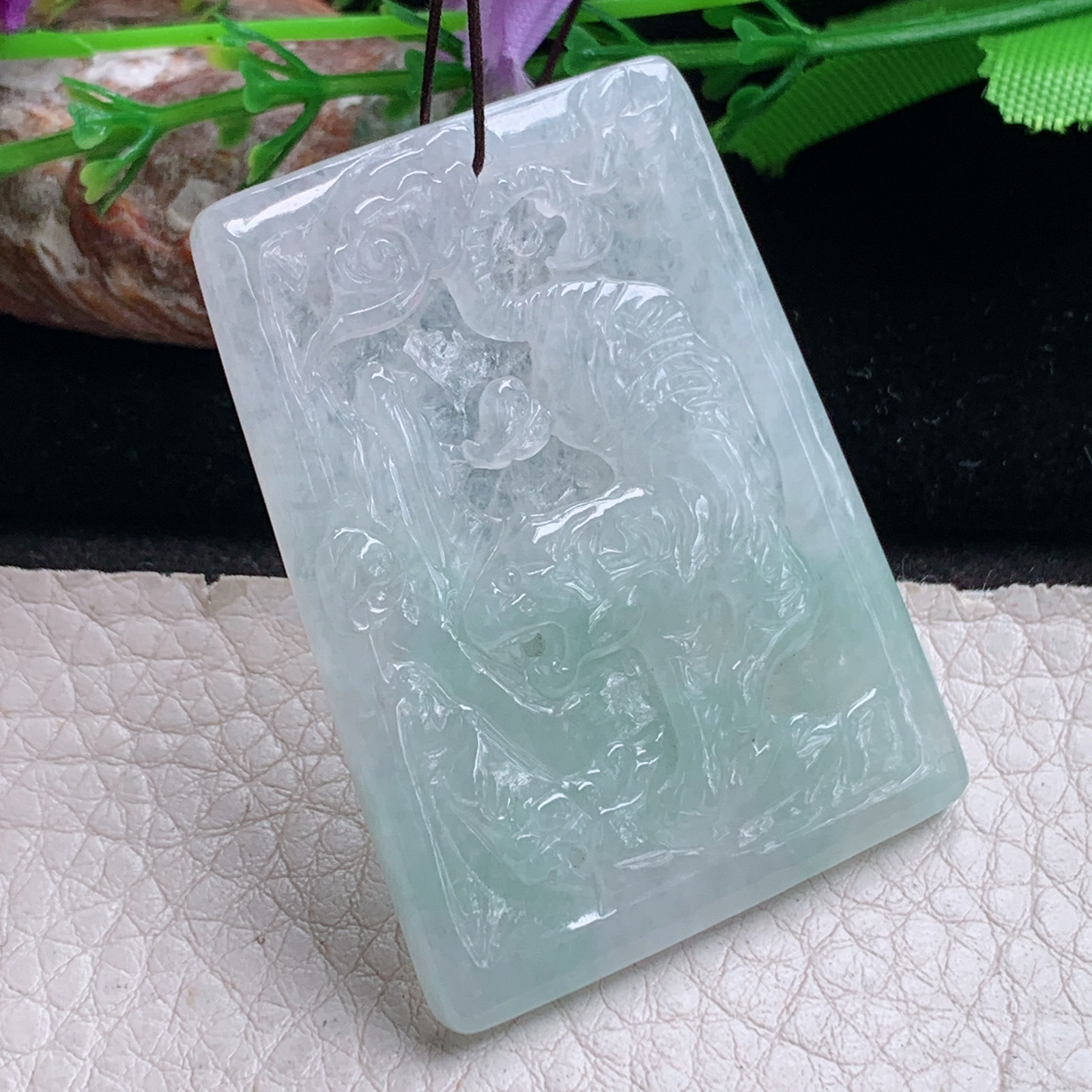 yj实拍49*36*4.5缅甸翡翠冰透生肖虎吊坠虎虎生威下山虎玉坠