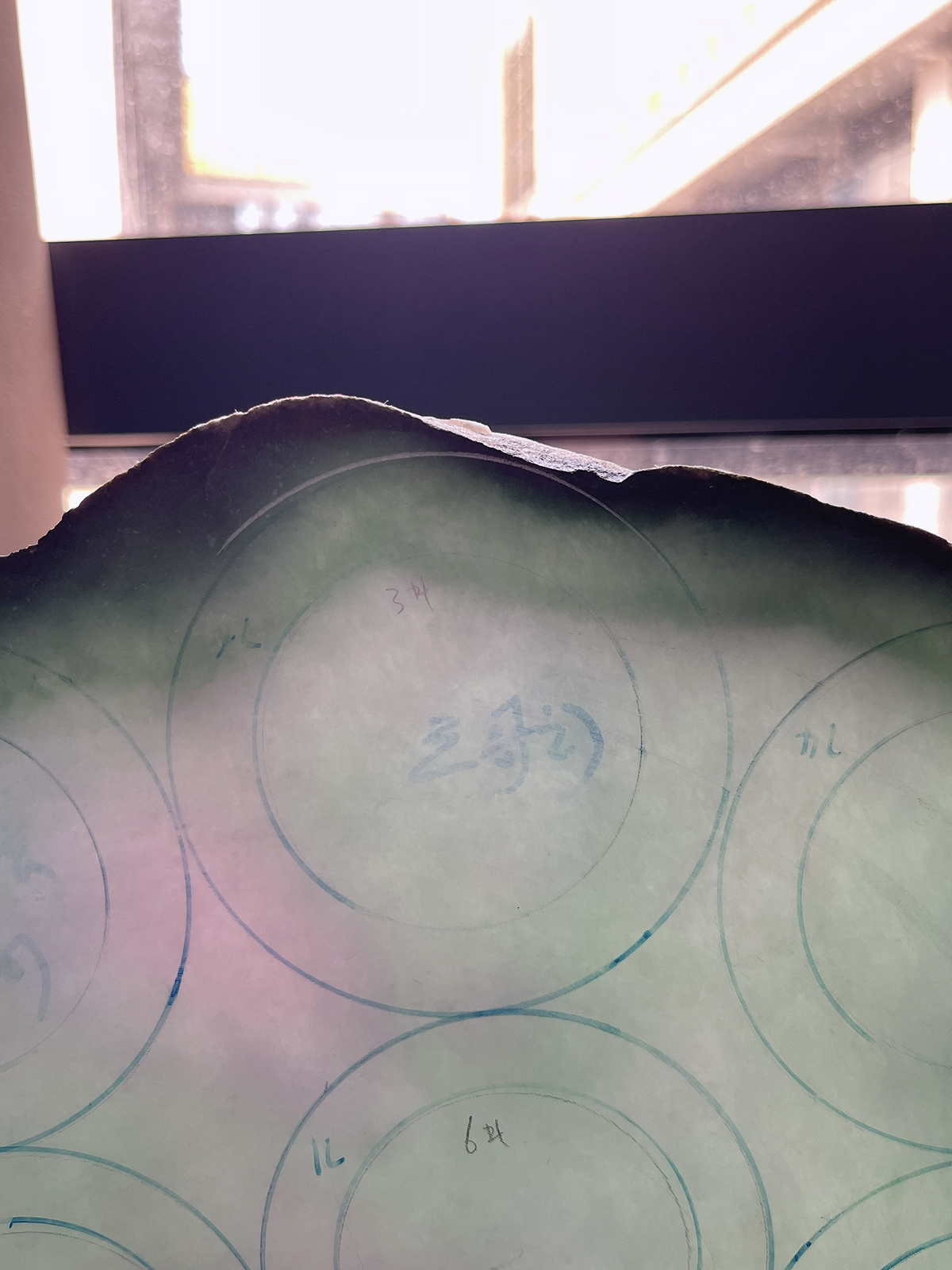 翡翠板料，⭕️正圈最大做60，圆条最大做56