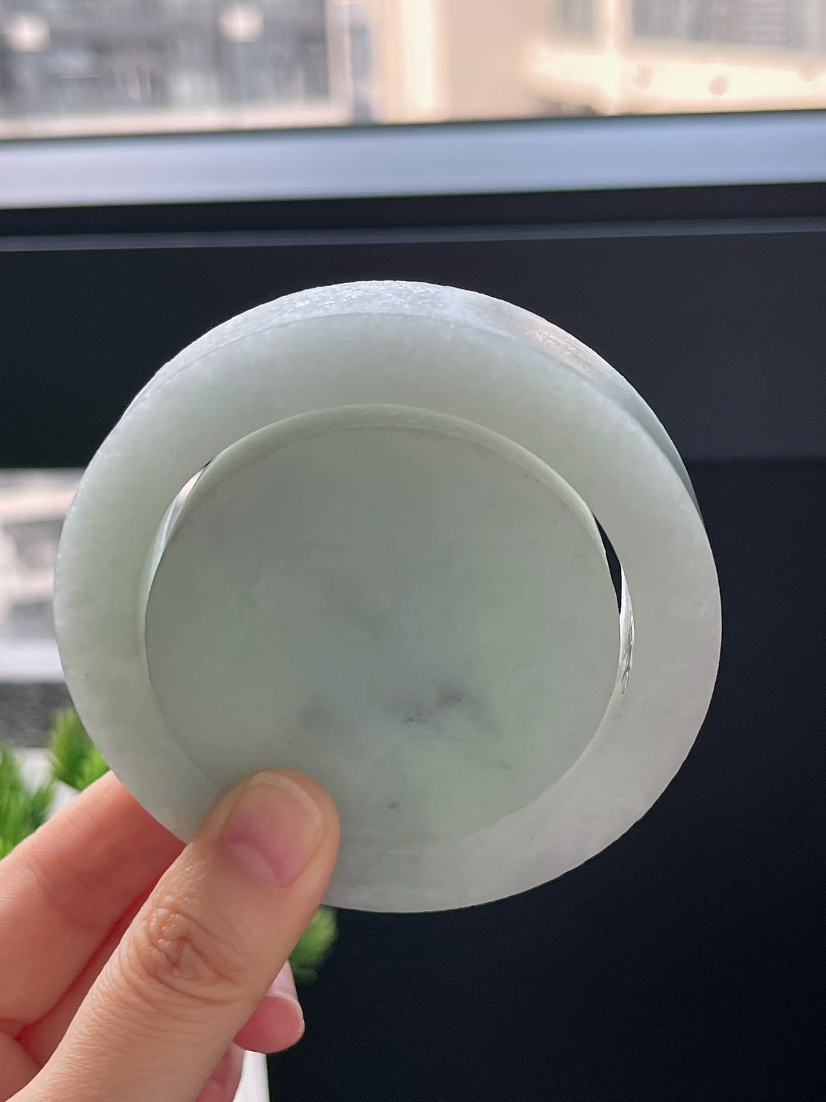 翡翠板料，⭕️正圈最大做59.5，圆条最大做55.5
