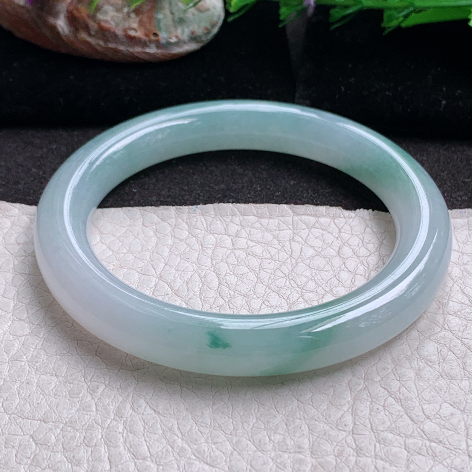 r实拍54.5*9.7美人镯 缅甸翡翠a货玉手镯冰飘花圆条玉手环 叮当镯