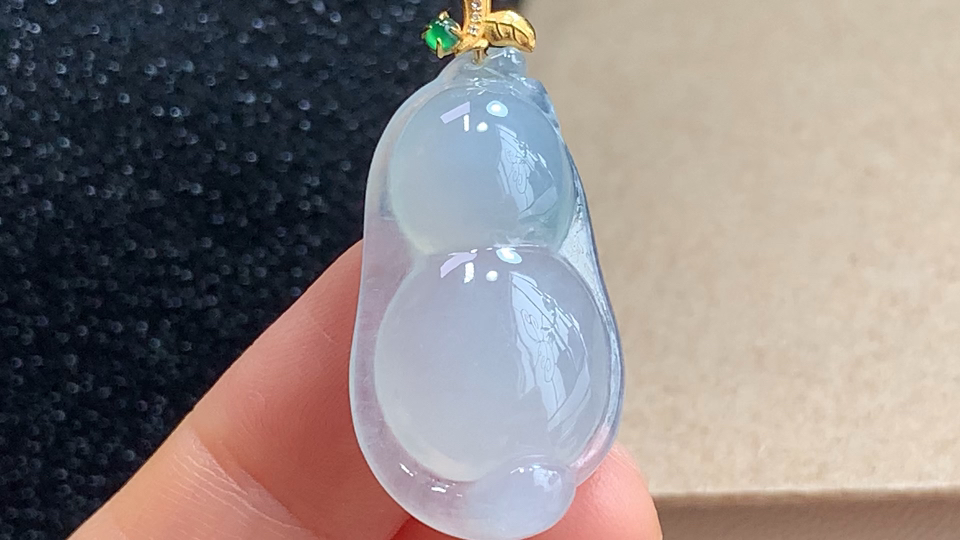 ️ 18K金伴钻葫芦，尺寸25.4/30.0/6.2mm，包A附证书