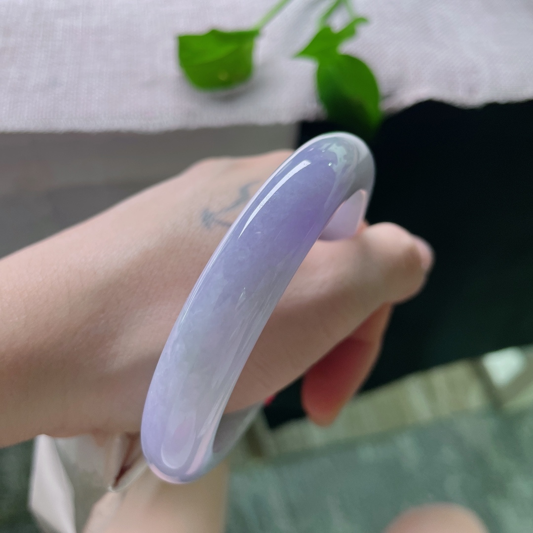59/12.2/8.9，正圈，不是淡烟轻笼的柔，而是浓墨重彩的烈。千古流芳，一点色纹，ss52329a