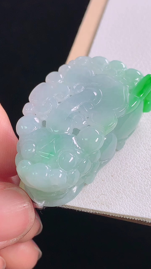 ️冰飘绿貔貅，无裂，尺寸39.3/23.0/14.2mm