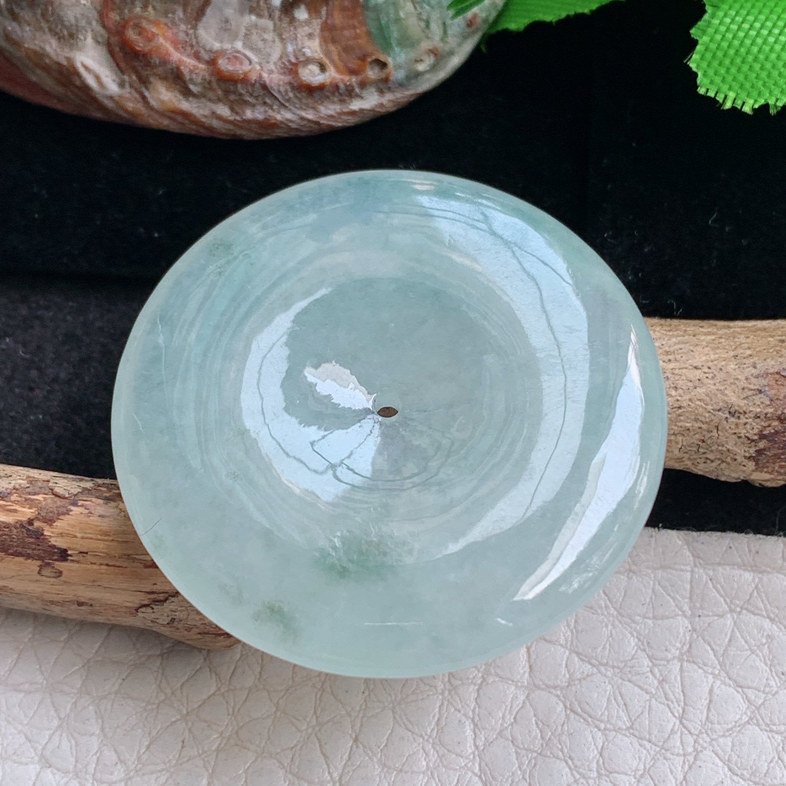 zen实拍36 5.8缅甸翡翠冰润白月光飘花平安扣玉坠