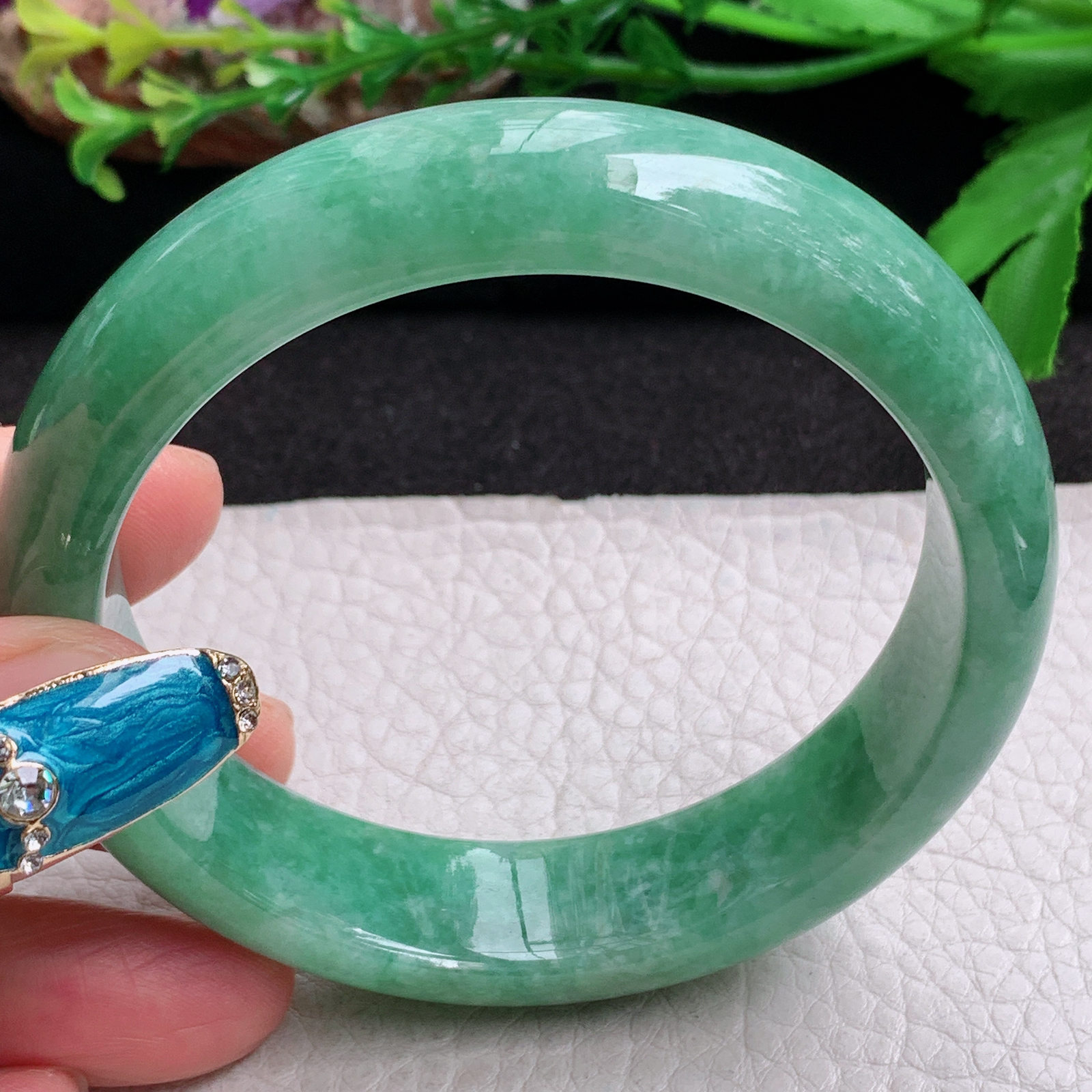js大圈口60*15.2*8.5轮胎镯 缅甸翡翠玉手镯满绿厚装正圈玉手环