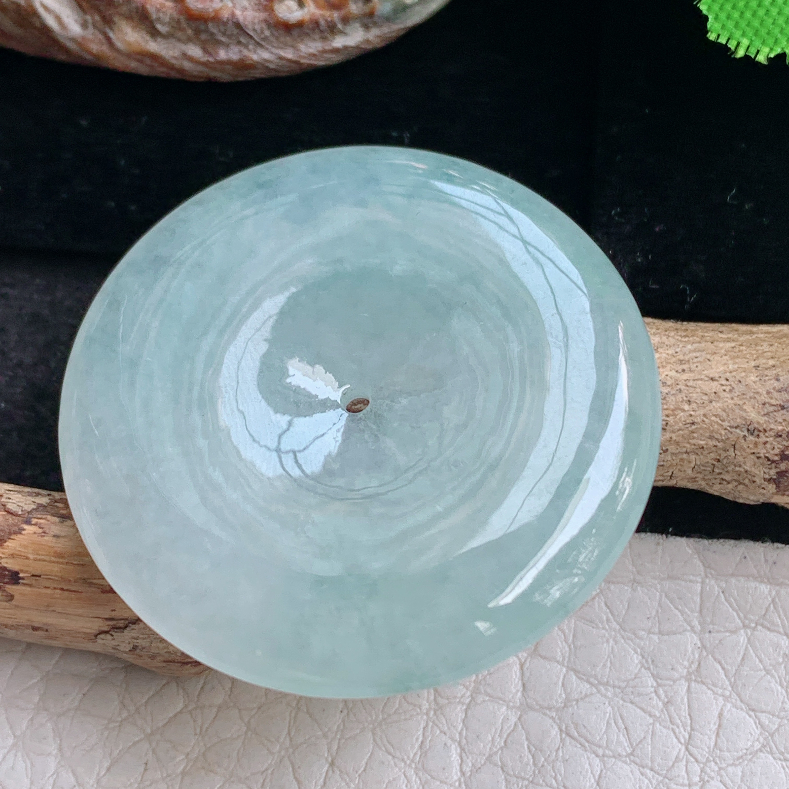 zen实拍36 5.8缅甸翡翠冰润白月光飘花平安扣玉坠