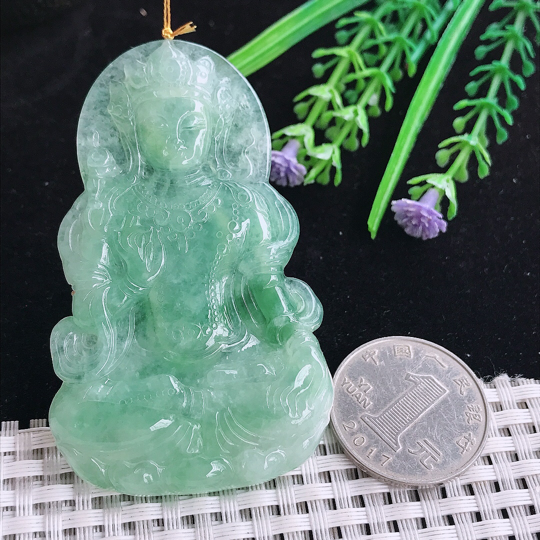 实拍A货翡翠68/41.2/5.5老坑冰润满绿度母菩萨吊坠翡翠玉挂件