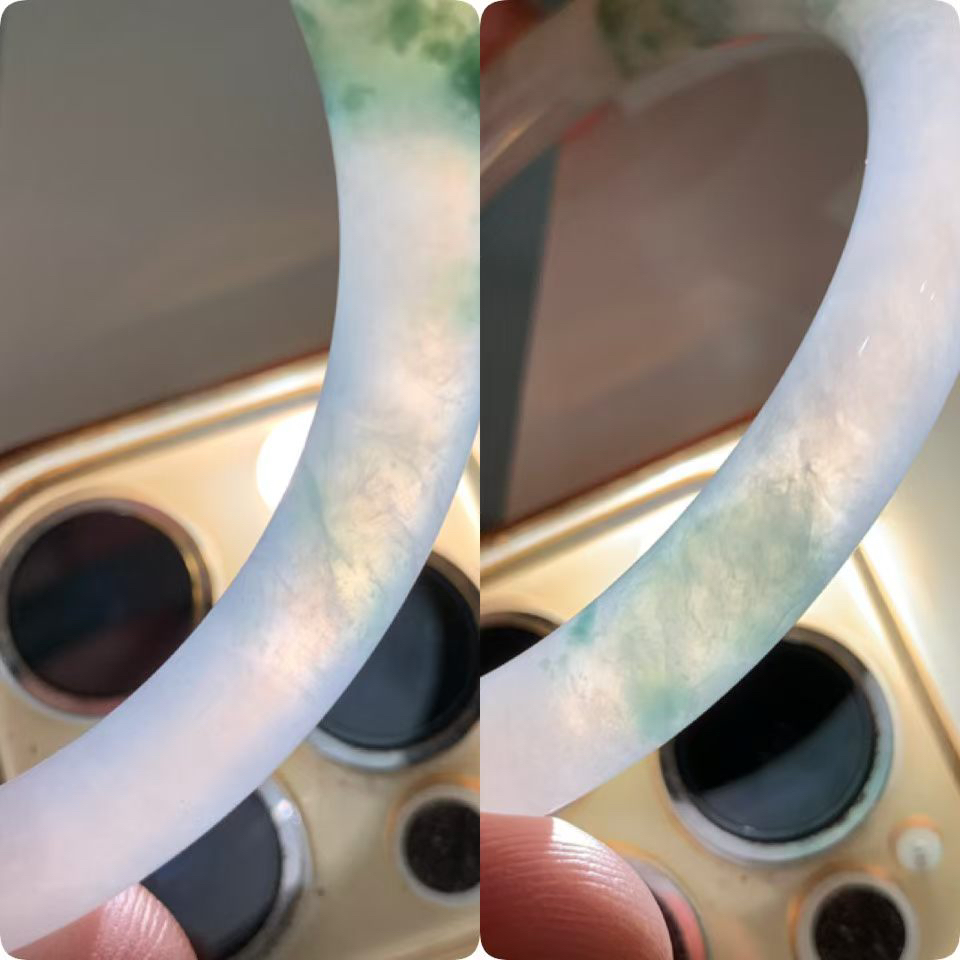 飘绿花圆条手镯尺寸53*7.5*7.8 老种通透，纯净细腻，水润光泽，绿花灵动飘逸，局部飘微黄翡，上手轻盈秀气！